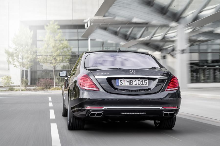  Mercedes-Maybach S600 2017 года  (WW) (фото 16 из 34)